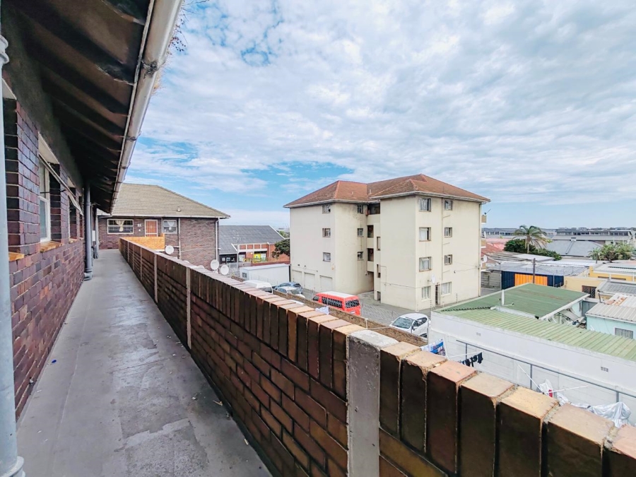 2 Bedroom Property for Sale in Maitland Western Cape